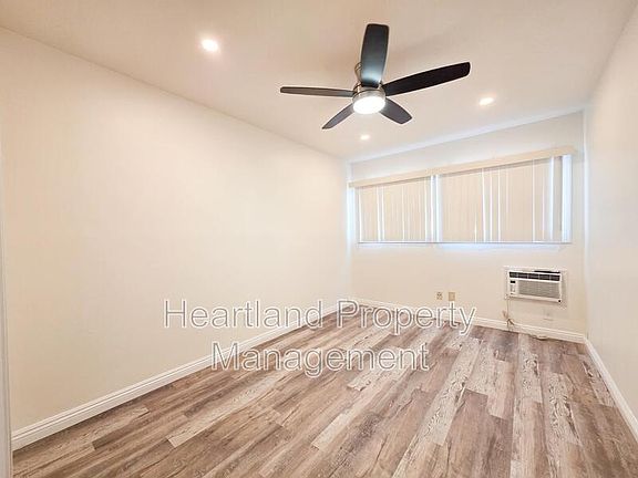 5th image of 5031 Monroe Ave