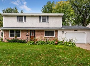 2804 Townview Ave NE, Minneapolis, MN 55418