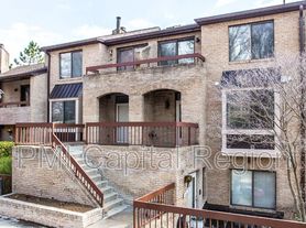5213 King Charles Way, Bethesda, MD