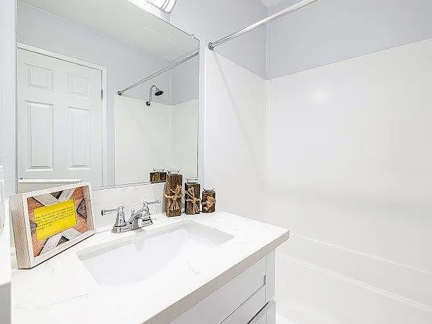 Ocean Breeze Villas — Photo 26