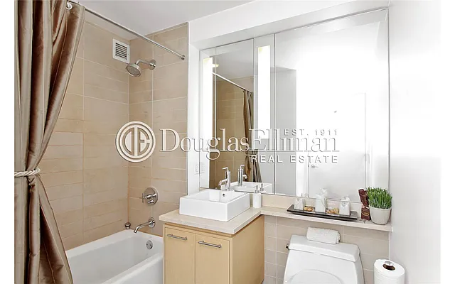 Rented by Douglas Elliman | media 63