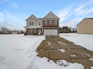 9445 Treyburn Lakes Dr, Indianapolis, IN 46229