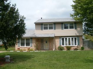 6 Newland Ct, Newark, DE 19713