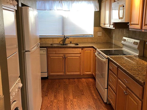 Galley Kitchen w/Laundry and access to garage