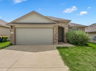 1049 Velvet Ct, Troy, TX 76579