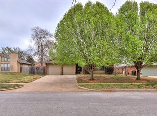 3617 Peregrine Dr, Norman, OK 73072