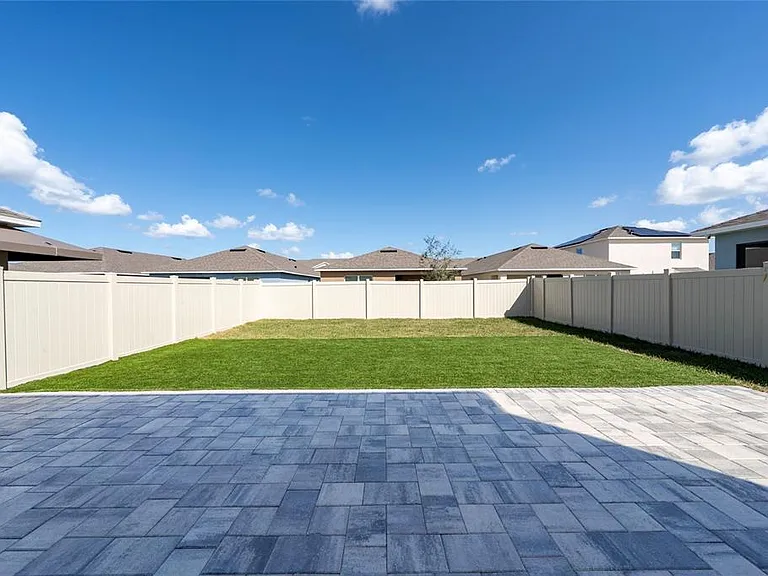 2071 Tay Wes Dr — Photo 3