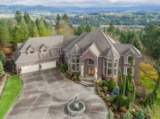 16505 S Timber Ridge Dr, Oregon City, OR 97045