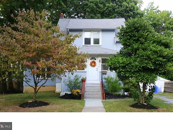 4th image of 647 Sunset Ave