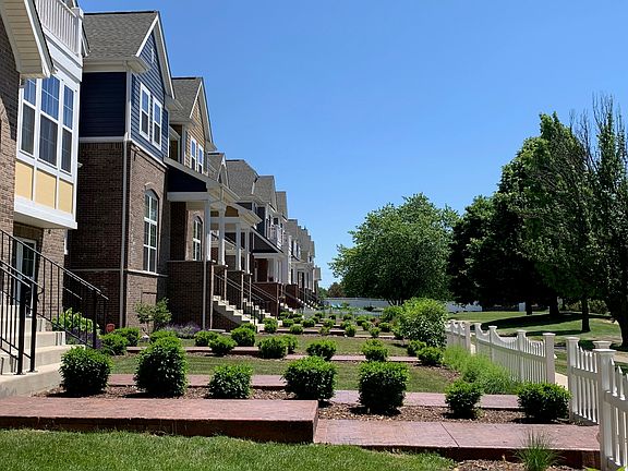 3rd image of 4168 Royal Mews Cir