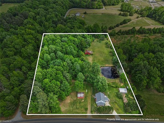 2nd image of 8718 Moody Rd