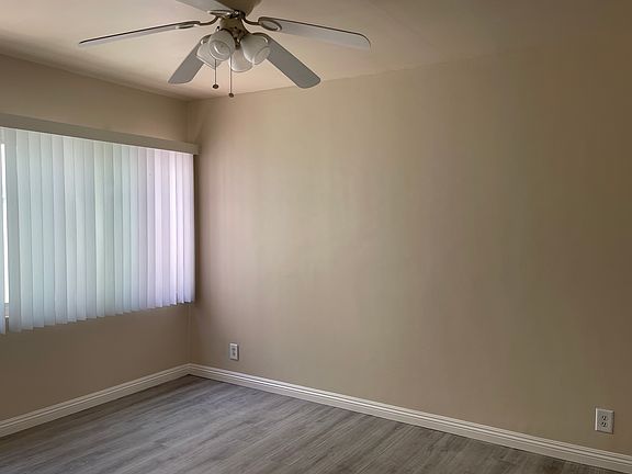 2nd image of 143 S Saint Andrews Pl #6