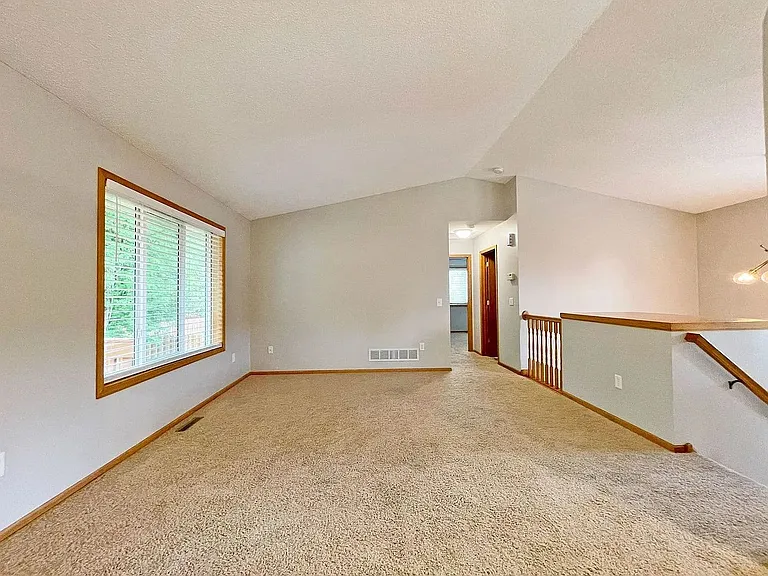 12233 Quinn St NW — Photo 8