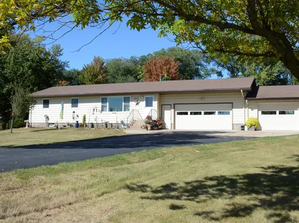 1401 50th Ave SE, Alexandria, MN 56308