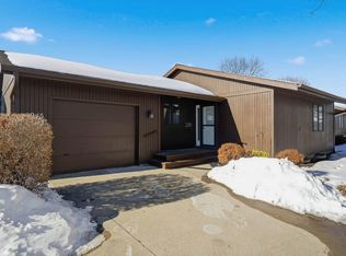 2945 Northwestern Ave, Ames, IA 50010
