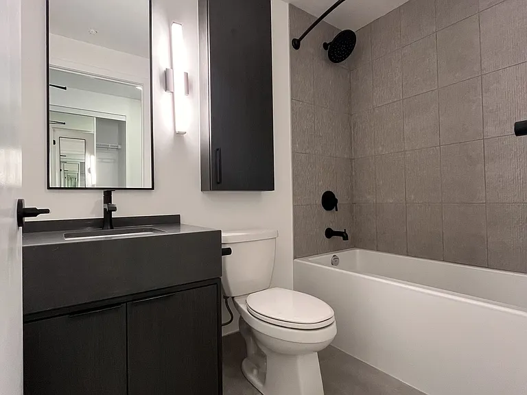 91 Montclair Ave #522 — Photo 6