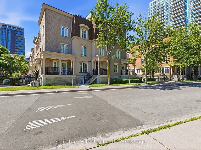 42 Western Battery Rd #718 — Photo 19