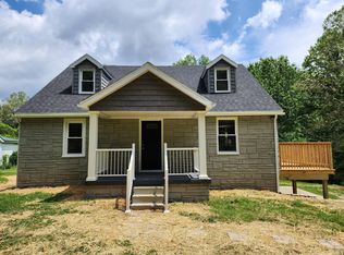 9949 Hillview Dr, Evansville, IN 47720