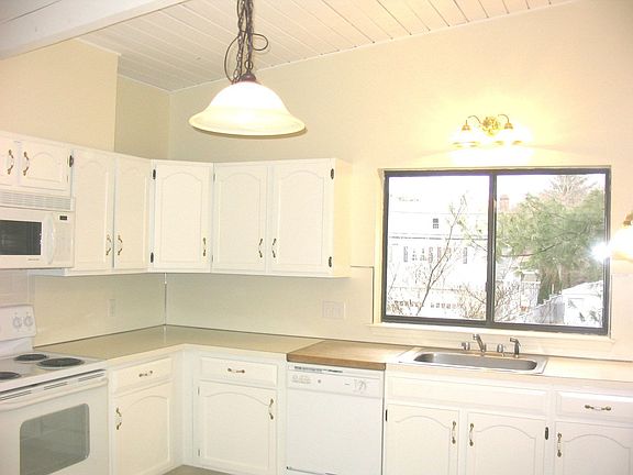 Vaulted Beamed Ceilings