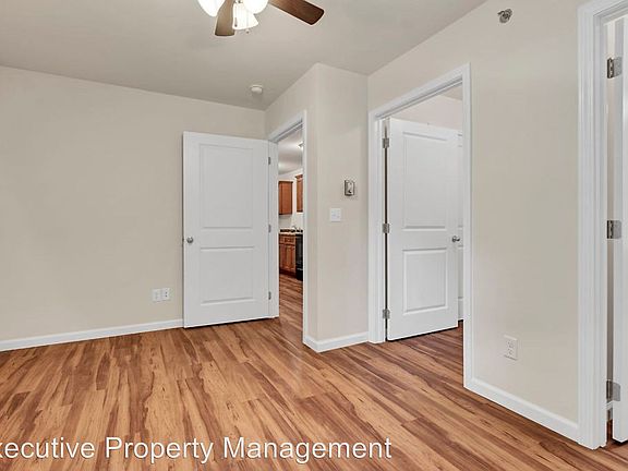 5th image of 1112 Bertling St Building 20-2012