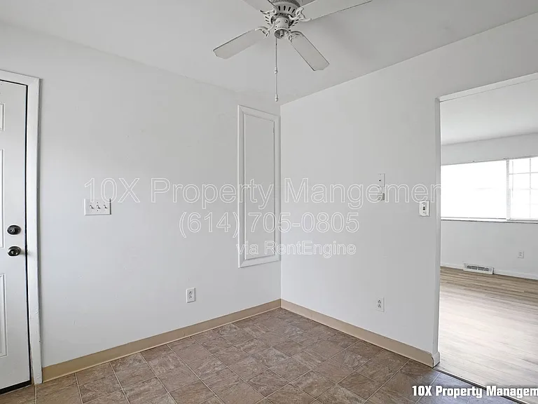 92 Cherrington Rd — Photo 13