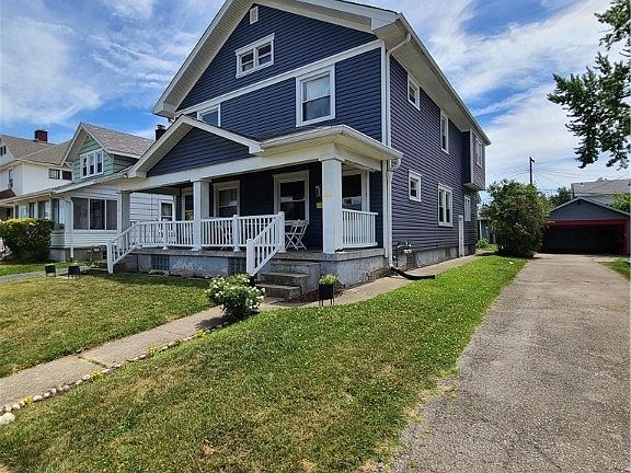 3rd image of 44 Waverly Ave