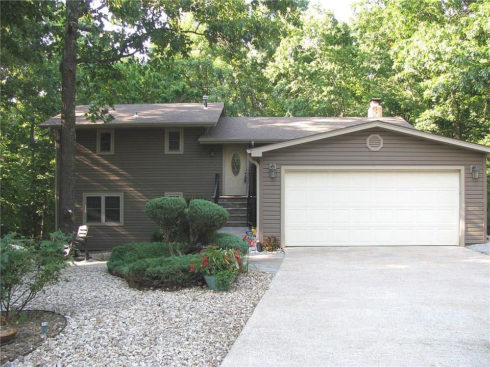 1st image of 12 Weston Ln