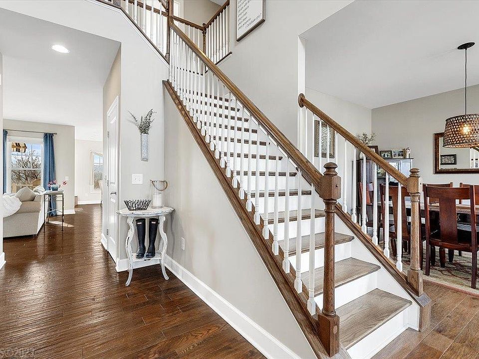 6402 Teeth Of The Dog Dr, Radford, VA 24141 Zillow