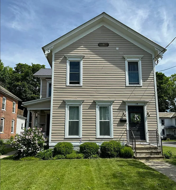 2 bed, 2.0 bath, 1286 sqft, $1,650 — Photo 1