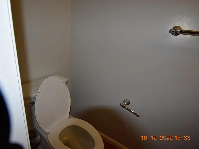 Powder room