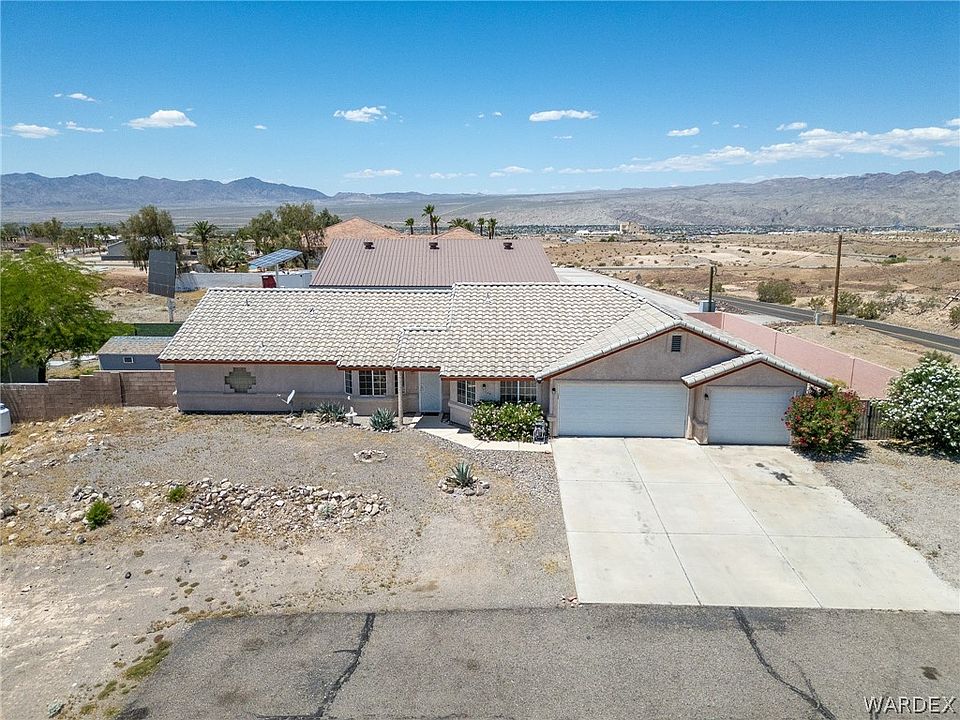 1st image of 2068 Riverview Drive