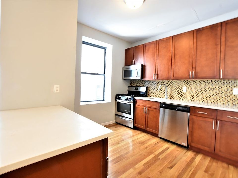 1st image of 615 W 186th St #6M