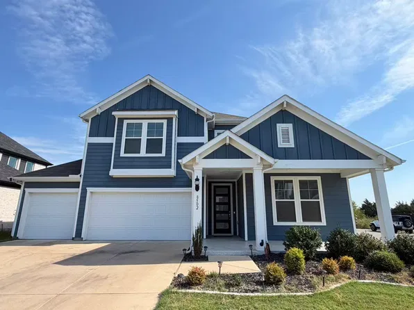 8502 Royal Star Rd, Rowlett, TX 75089