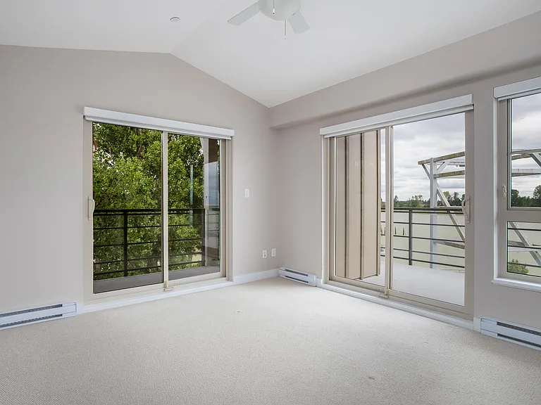 4180 Bayview St #202 — Photo 9