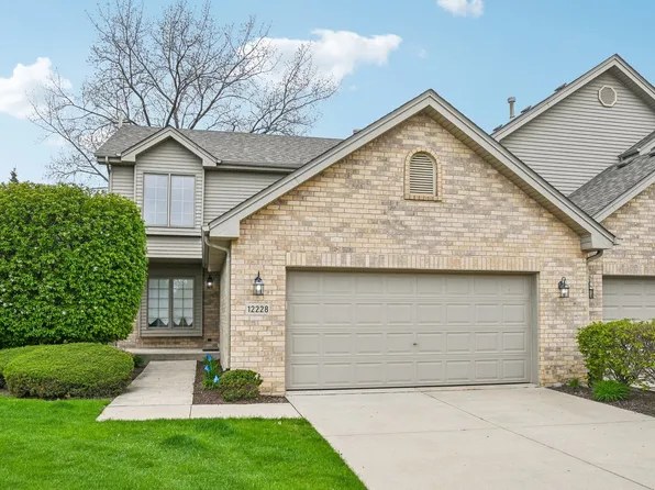 12228 Sumner St, Lemont, IL 60439