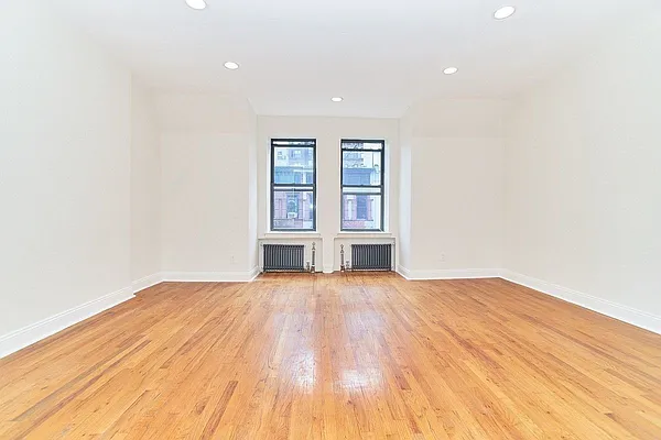 Rented by Living New York | media 1