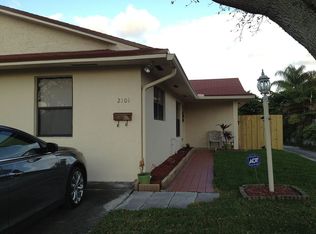 2101 N 55th Ave, Hollywood, FL 33021