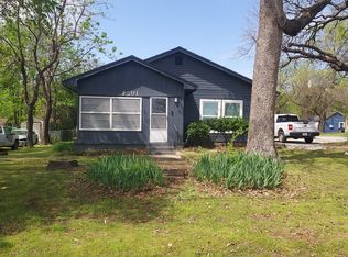 2201 S Scullin Ave, Denison, TX 75020