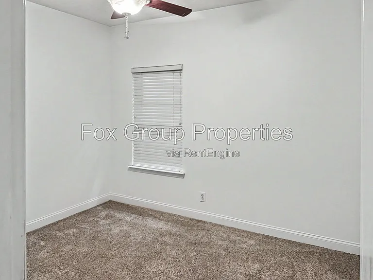 7224 Caley St — Photo 29