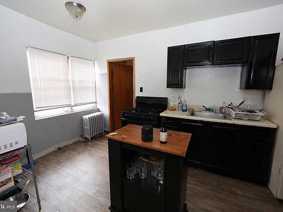 4th image of 7320 Buist Ave