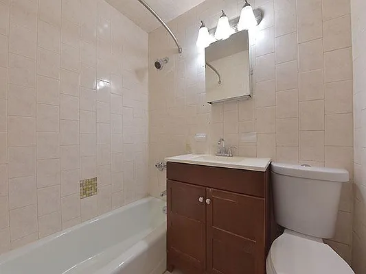 Rented by Cooper & Cooper Real Estate | media 31