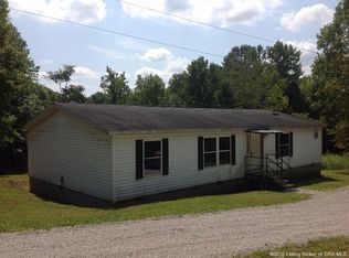 10061 Otterbein Rd SE, Laconia, IN 47135