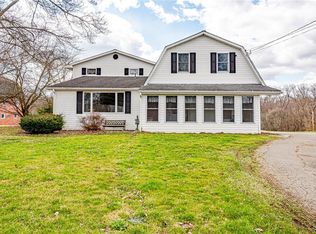 684 Saxonburg Rd, Butler, PA 16002