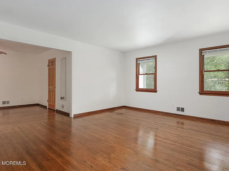 18 Seven Oaks Dr — Photo 30