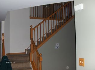 910 Mission Blvd, Joliet, IL 60436