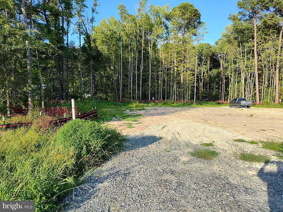 1st image of 141 Sawmill Ln