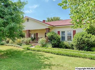 142 Wilson Mann Rd, Owens Cross Roads, AL 35763