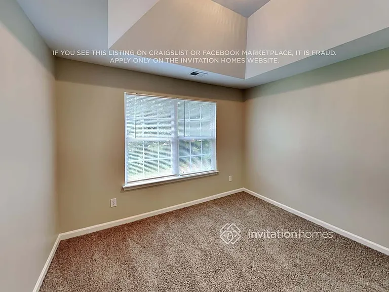 556 S Fortune Way — Photo 13