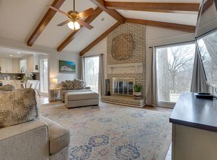 220 Hidden Lake Rd, Hendersonville, TN 37075