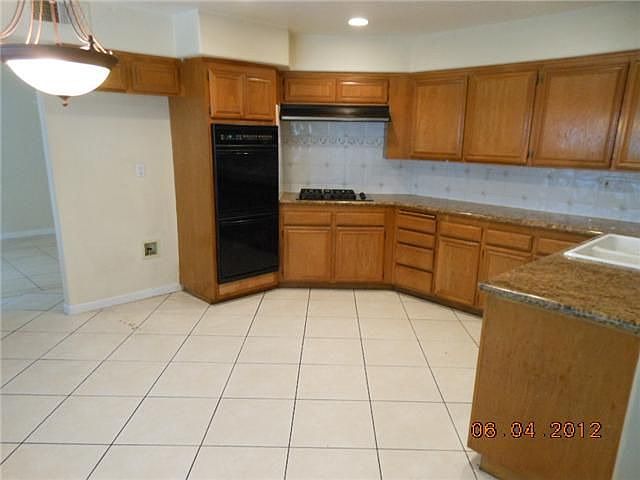 2nd image of 12413 Willow Hill Dr